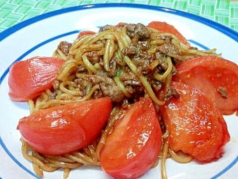 トマト＆牛肉の焼きそば